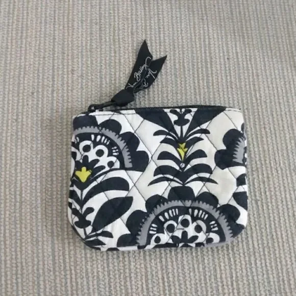 NWOT VERA BRADLEY Black, White & Yellow Zippered Coin Purse 3.5 x 5 inches - Picture 8 of 8